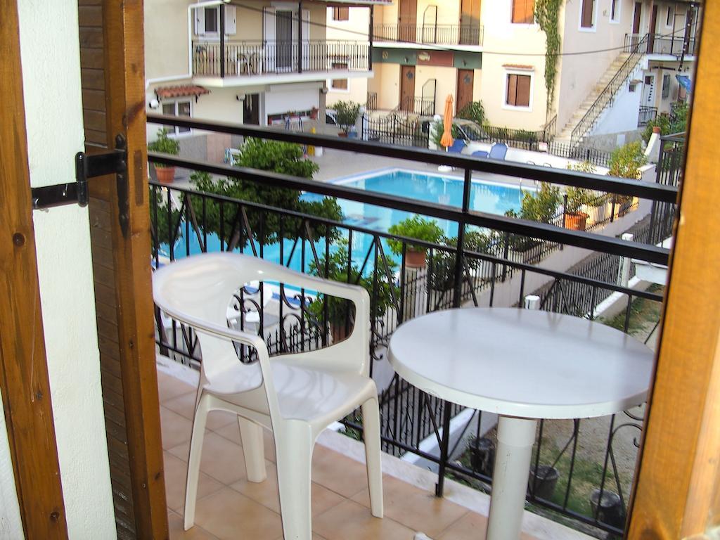 Marilena Apartments&Studios Ypsos Habitación foto