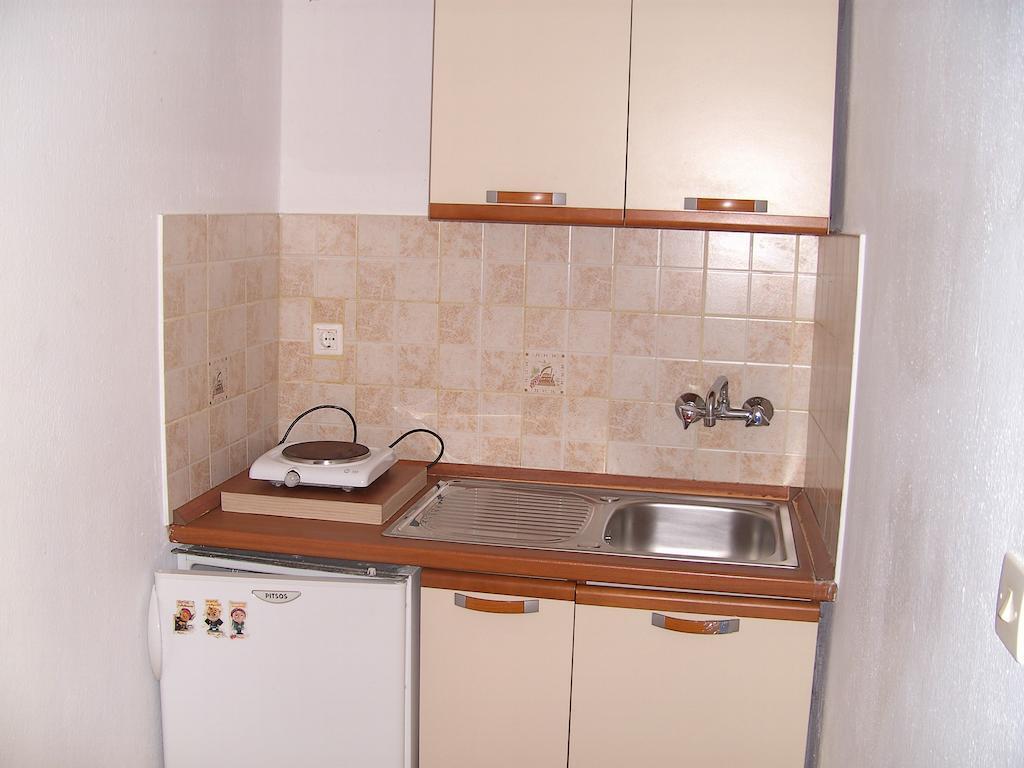 Marilena Apartments&Studios Ypsos Habitación foto